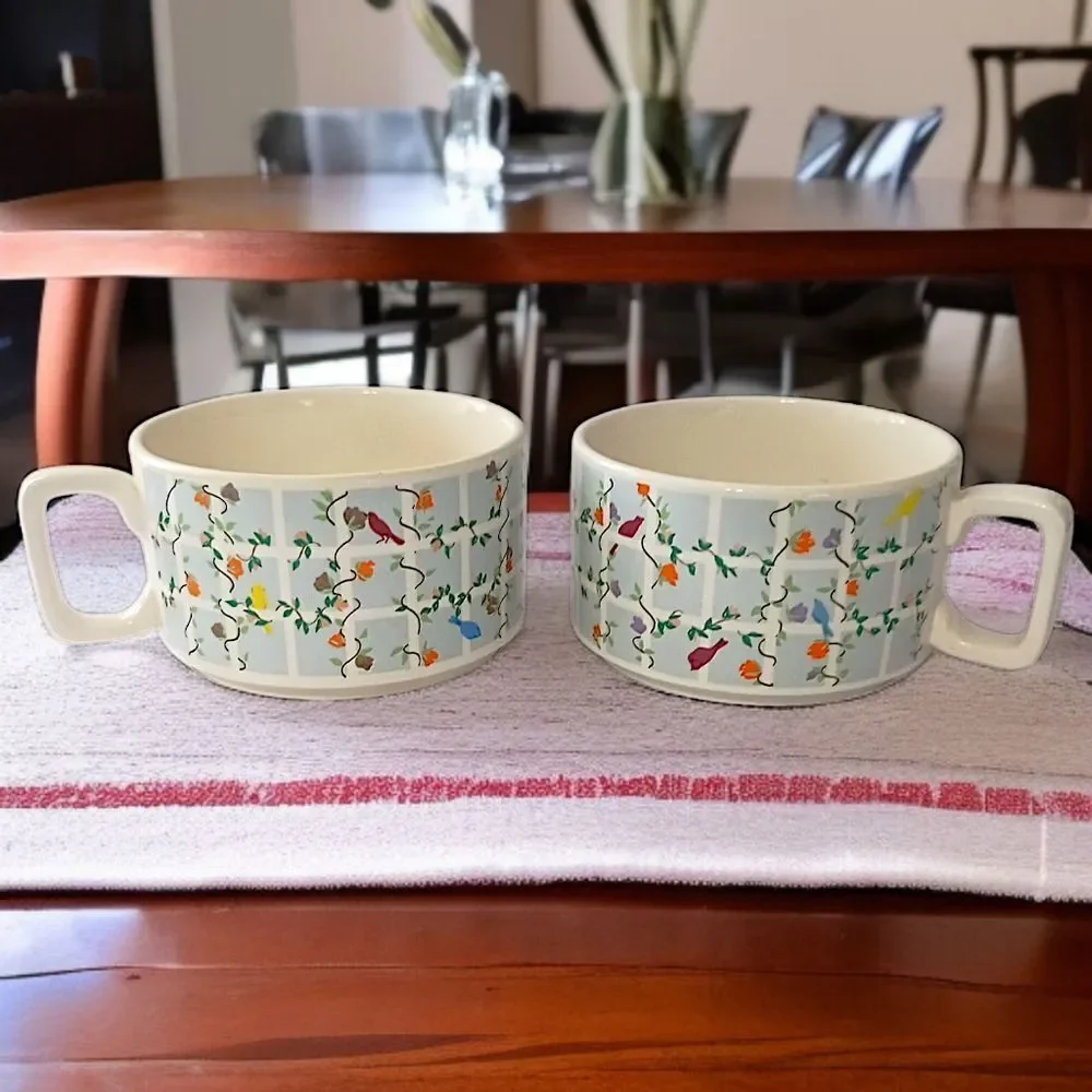 2 Vintage Soup Chili Mug Cup Ceramic Flowers Birds Pastel Pair Cottage 70s Retro